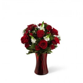 The FTD Holiday Romance Bouquet
